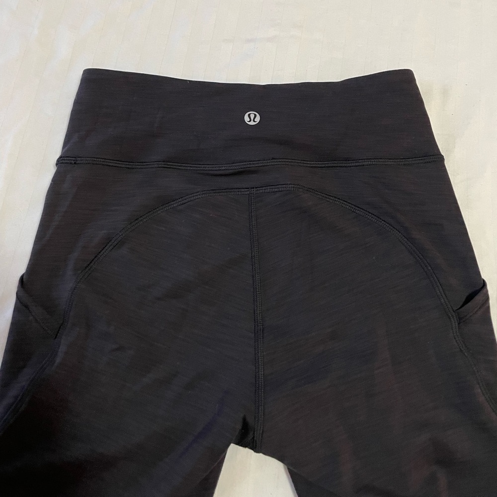 Lululemon Invigorate Leggings Black Pockets Size 4